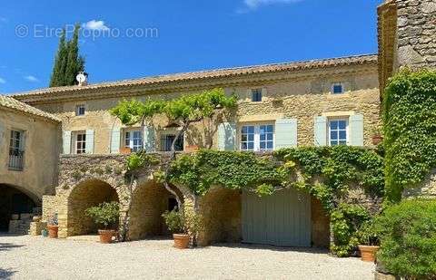 Maison à UZES