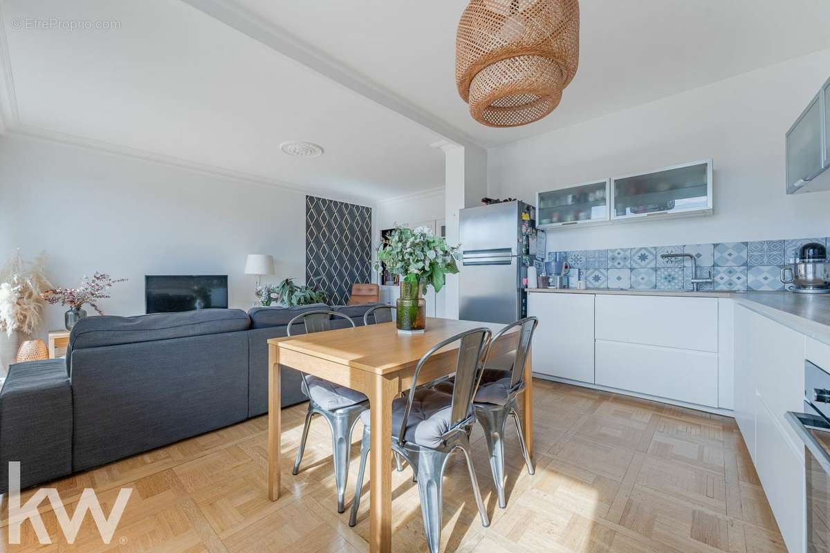 Appartement à LYON-8E