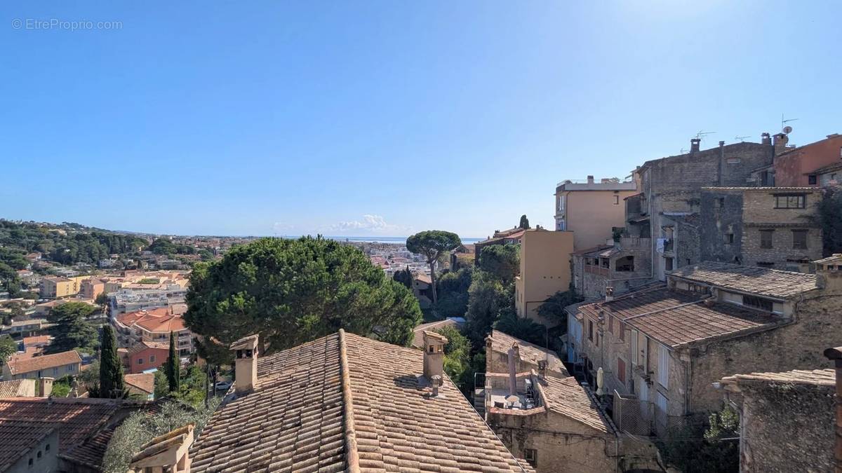 Maison à CAGNES-SUR-MER