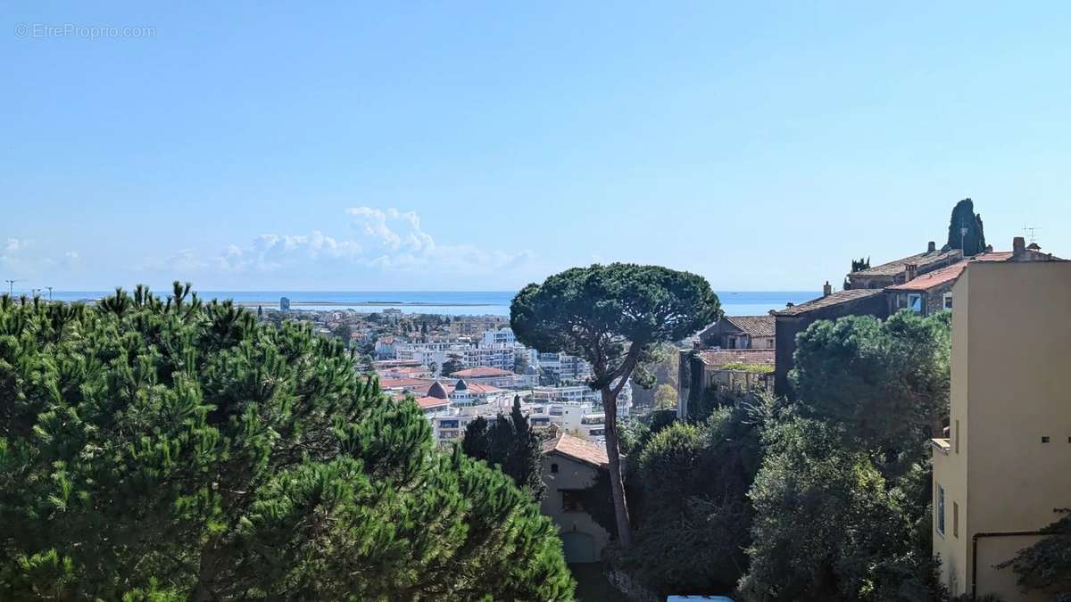 Maison à CAGNES-SUR-MER