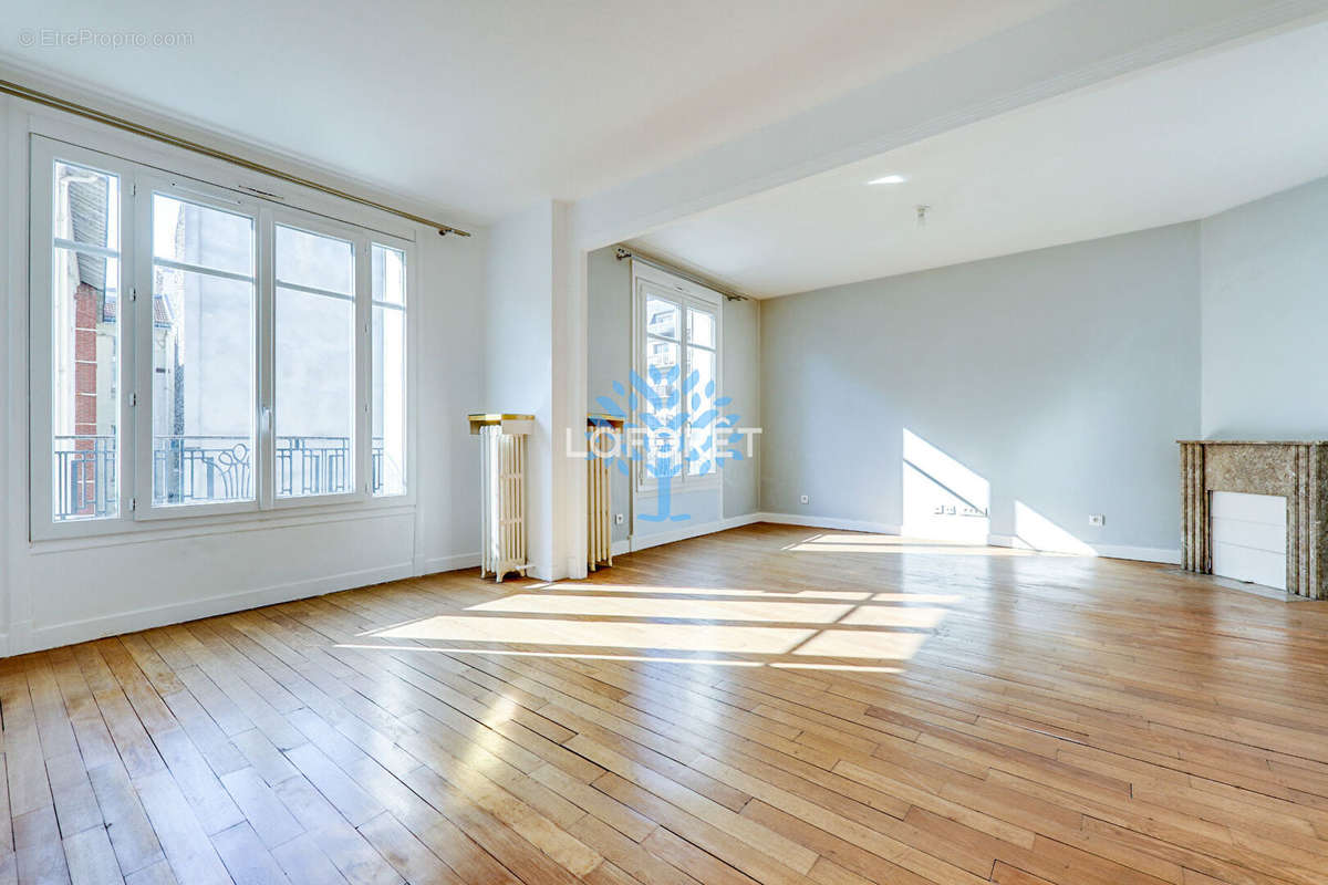 Appartement à PARIS-11E