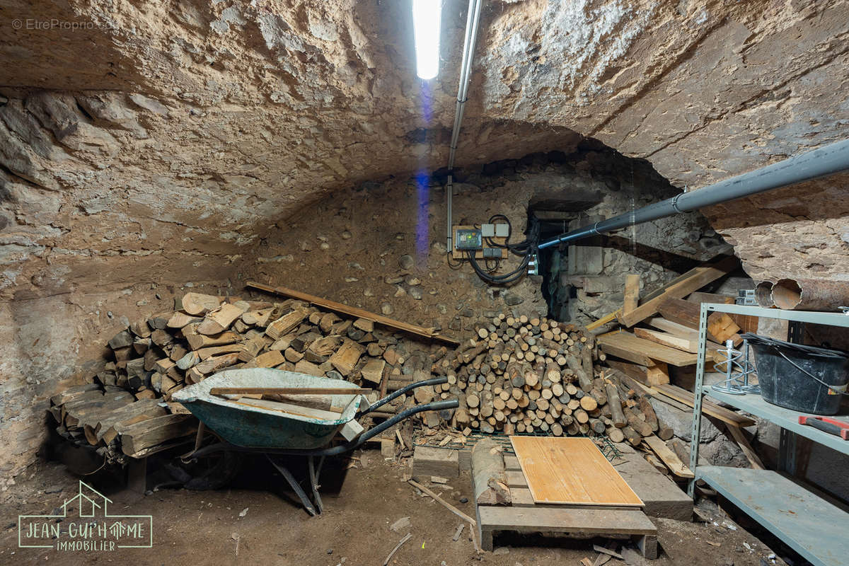 Appartement à ELOYES