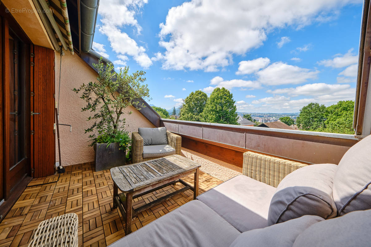 Appartement à ANNECY-LE-VIEUX