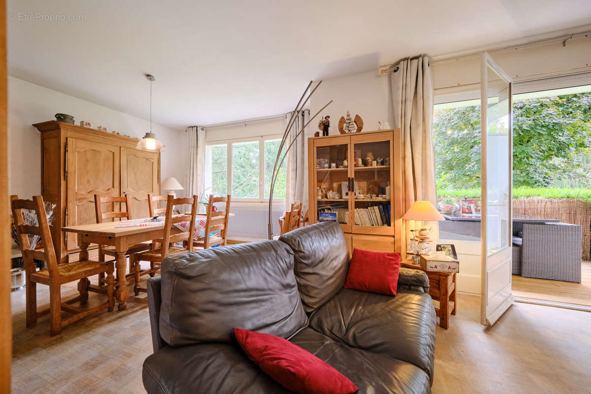 Appartement à ANNECY-LE-VIEUX