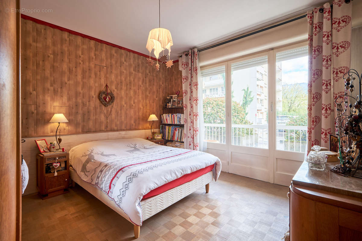 Appartement à ANNECY-LE-VIEUX