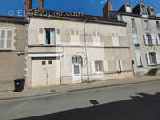 Appartement à BEAUNE-LA-ROLANDE