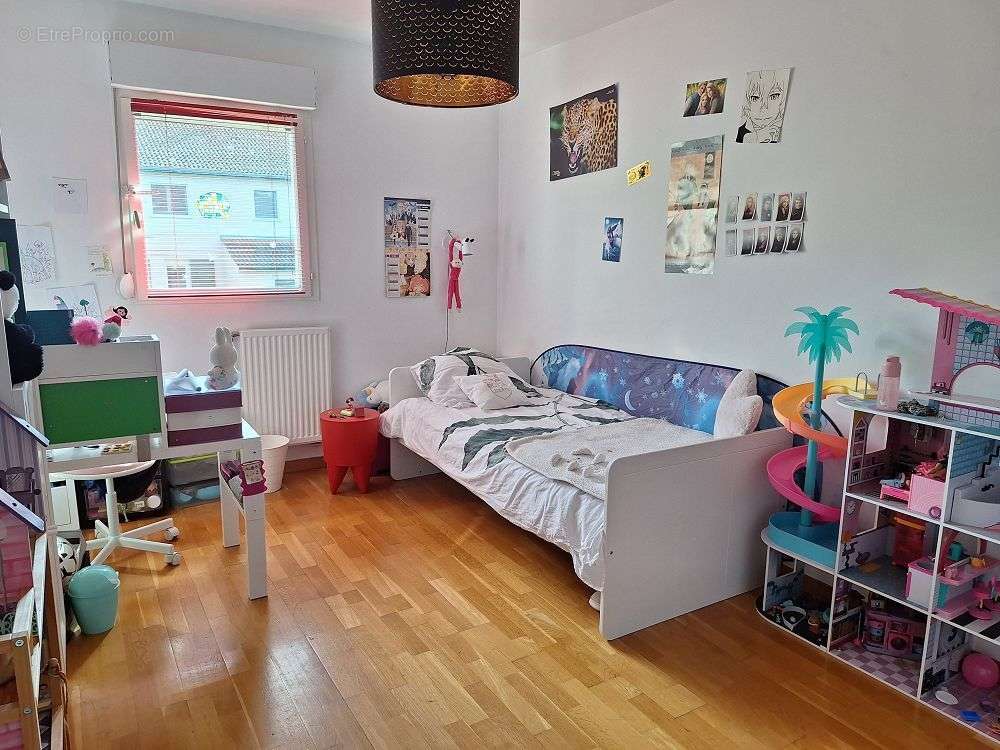 Appartement à SAINTE-FOY-LES-LYON