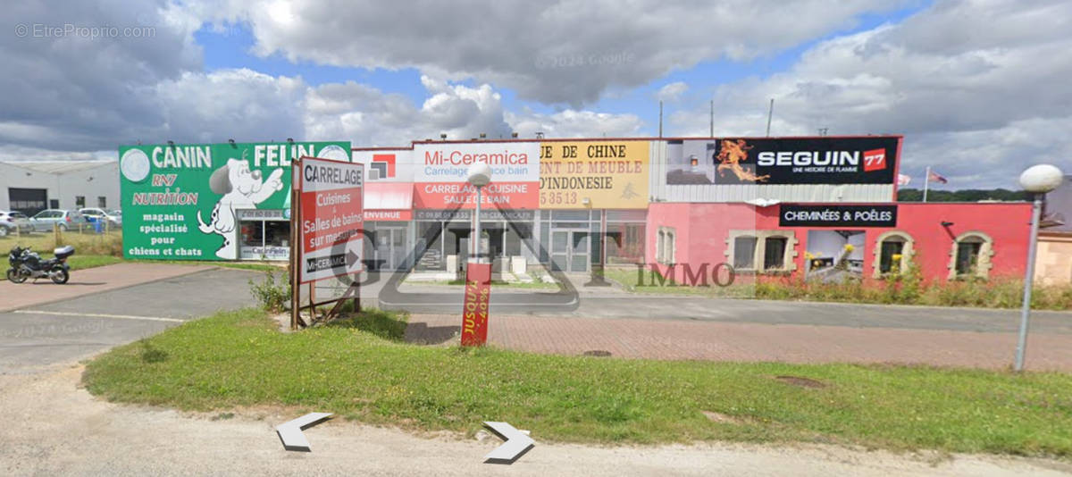 Commerce à BOISSISE-LE-ROI