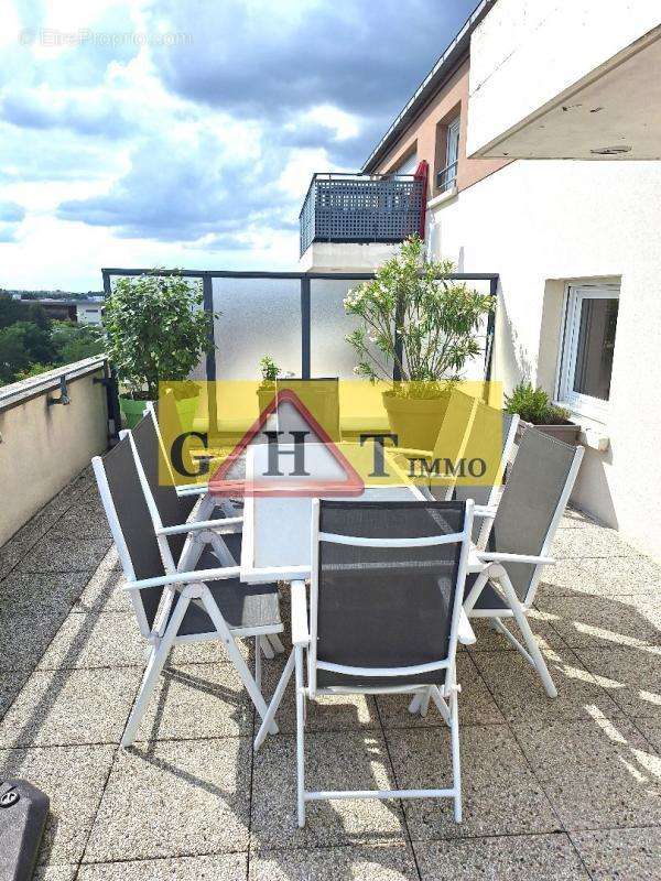 Appartement à CHENNEVIERES-SUR-MARNE