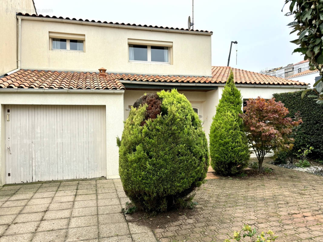 Maison à LA ROCHELLE