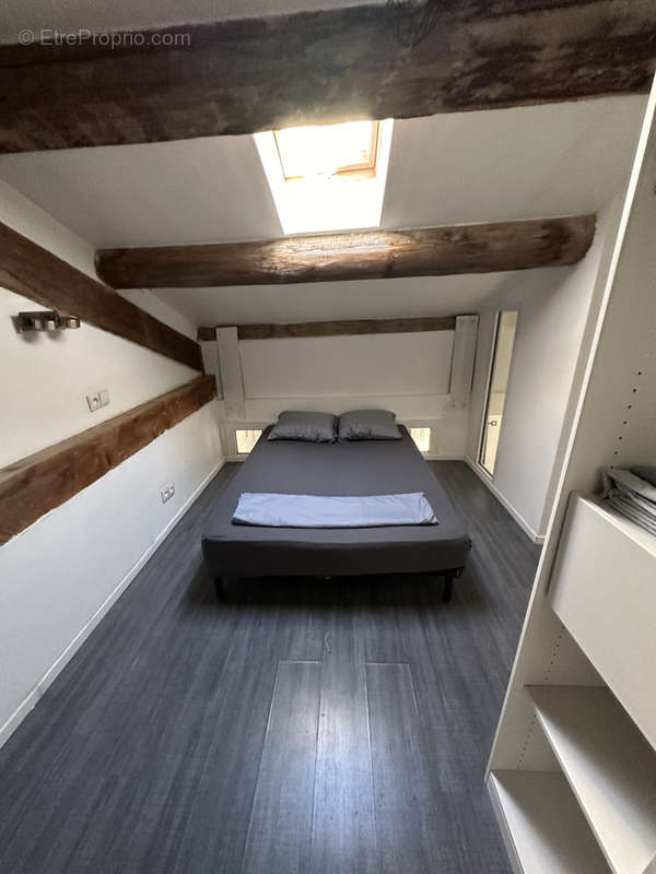 Appartement à MARSEILLE-7E