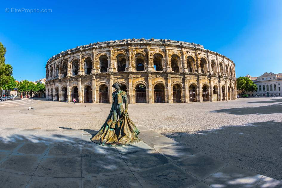 Appartement à NIMES