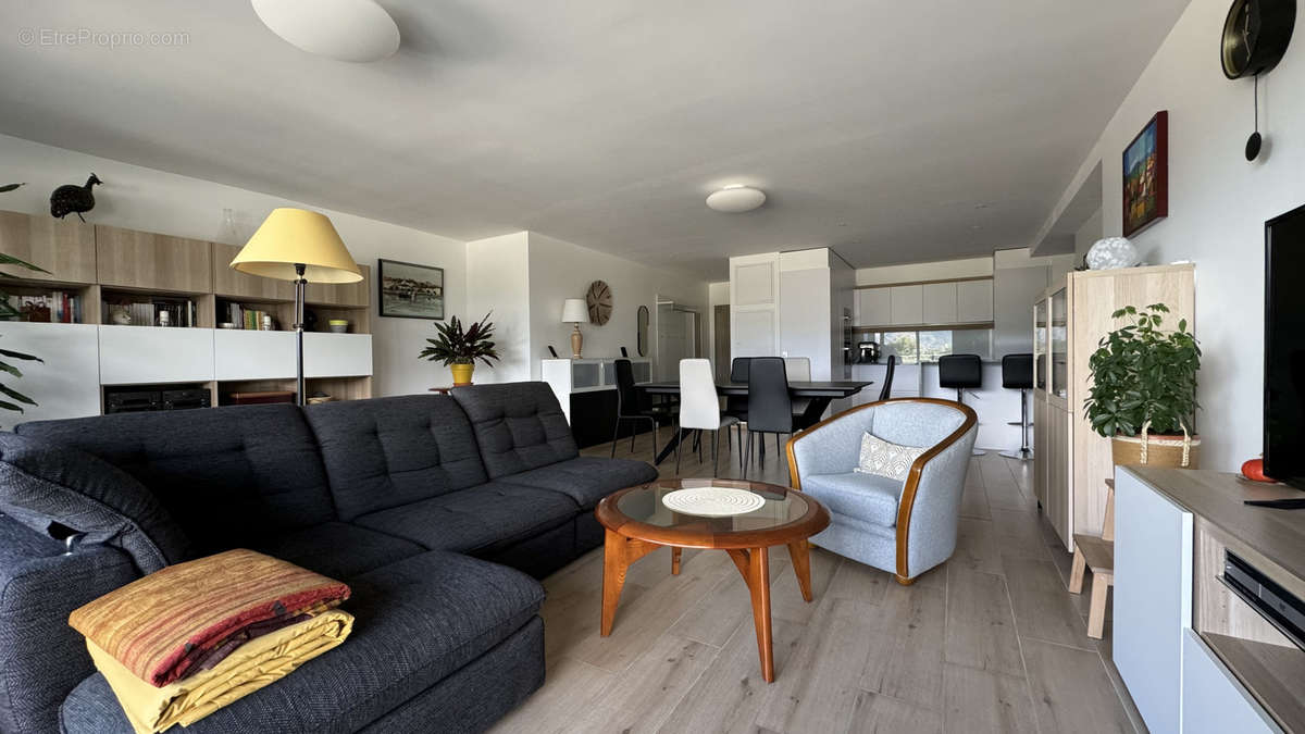 Appartement à AIX-LES-BAINS