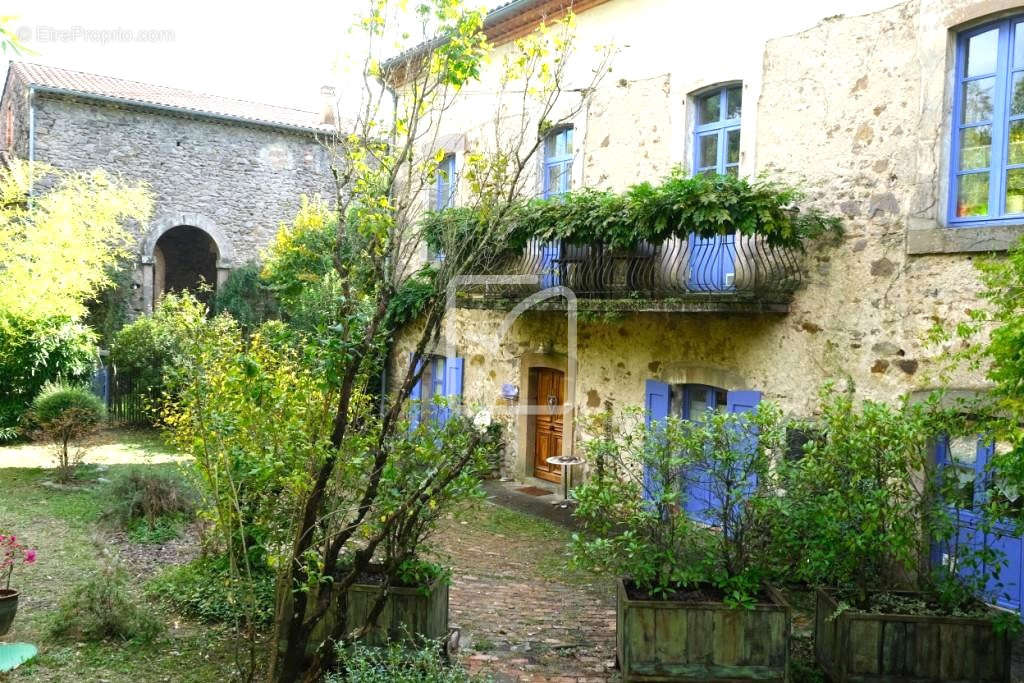 Maison à SAINT-PAUL-LE-JEUNE