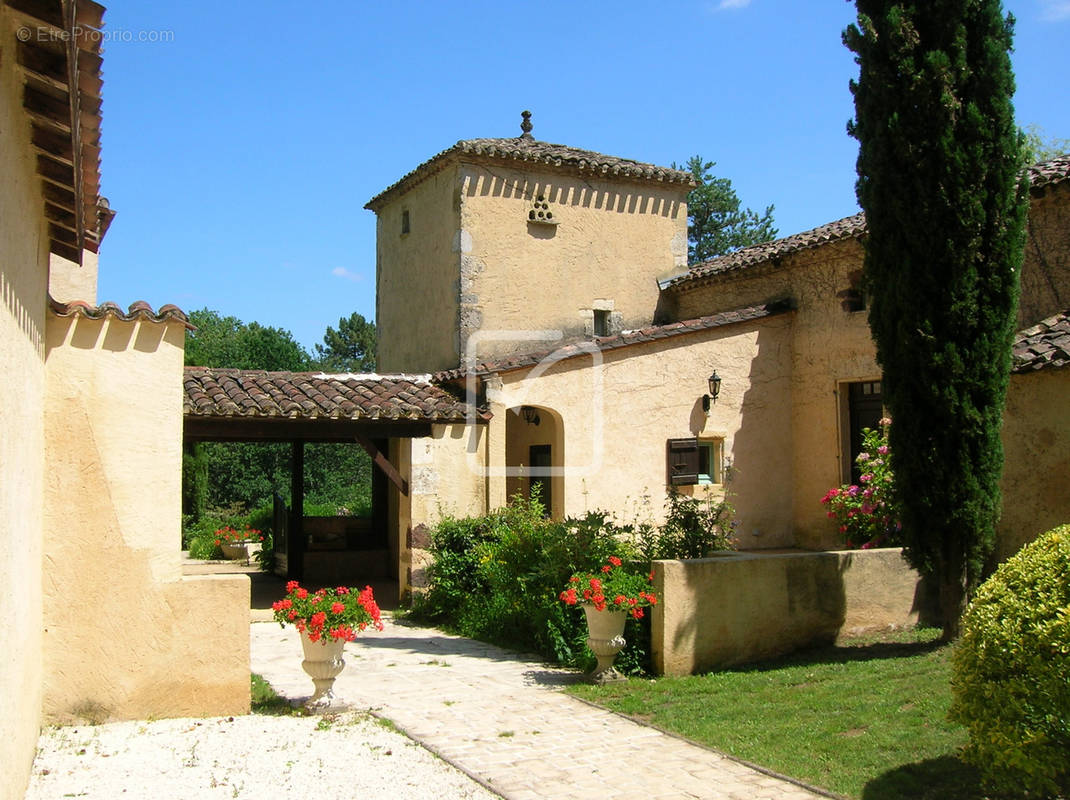 Maison à MONPAZIER