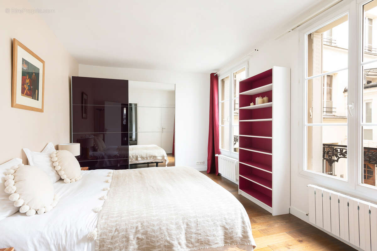 Appartement à PARIS-11E