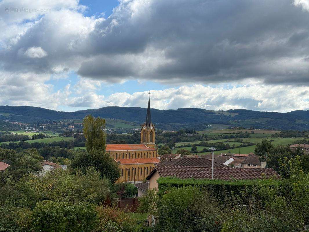 Maison à SAVIGNY