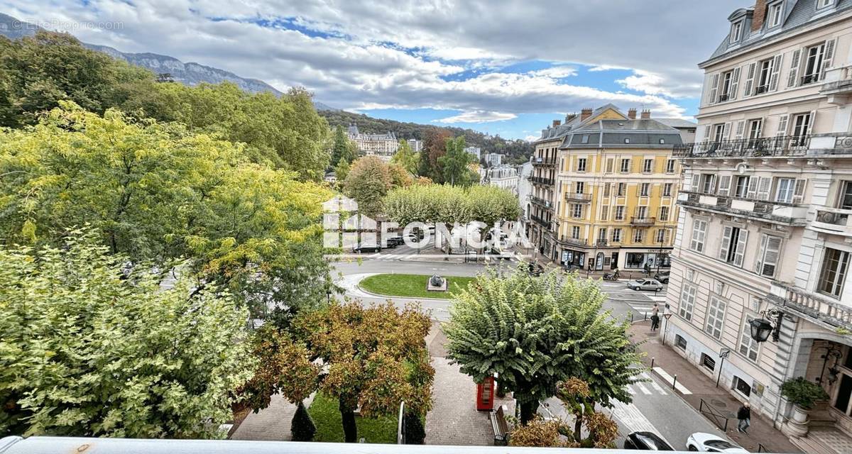 Appartement à AIX-LES-BAINS