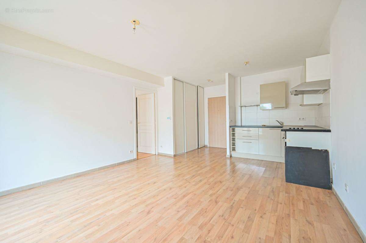 Appartement à NEUILLY-PLAISANCE