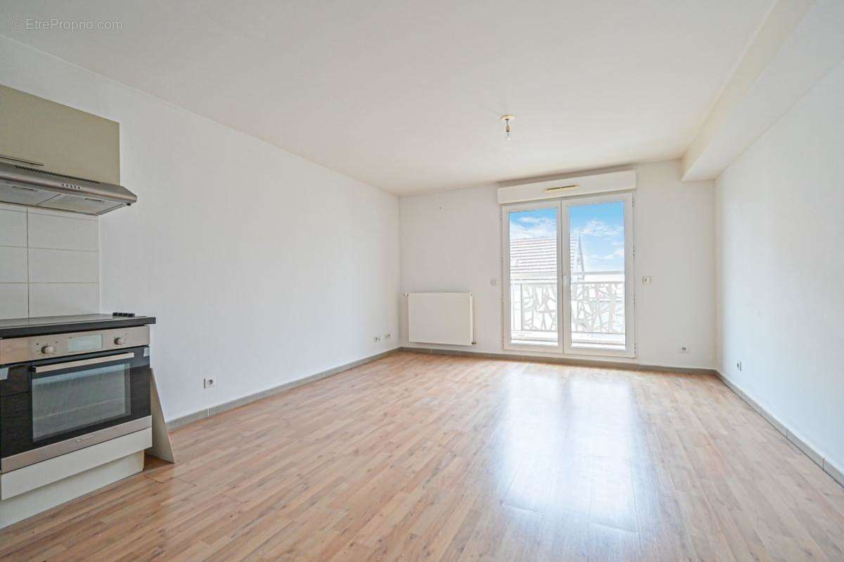 Appartement à NEUILLY-PLAISANCE