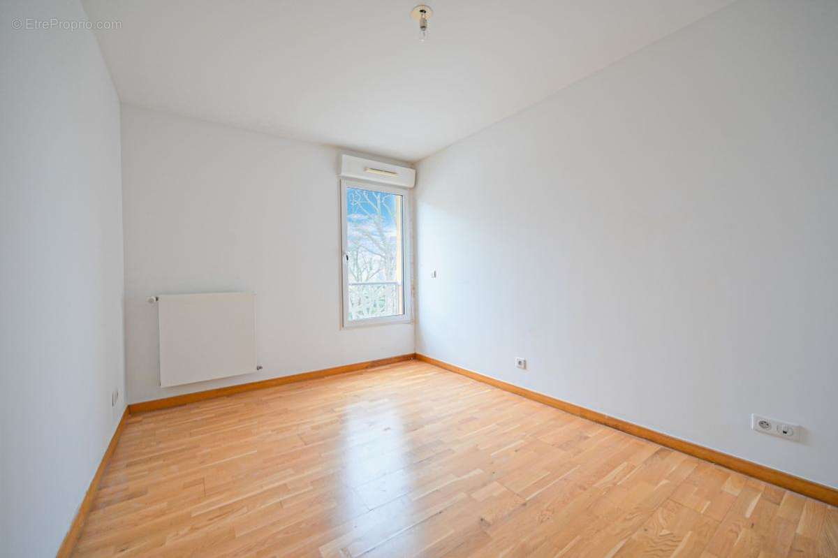 Appartement à NEUILLY-PLAISANCE