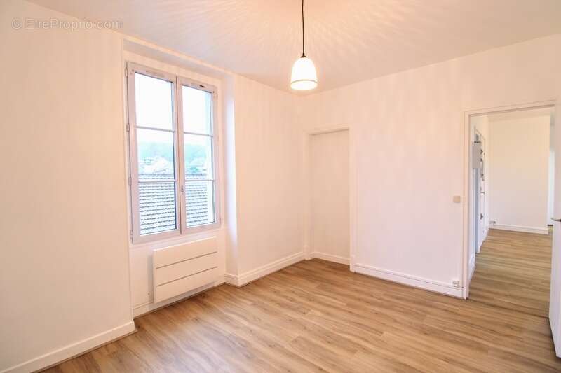 Appartement à ASNIERES-SUR-OISE