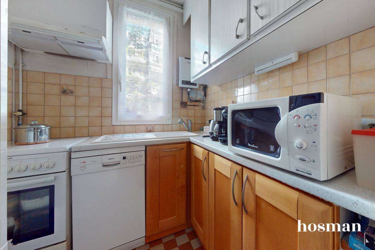 Appartement à PARIS-20E