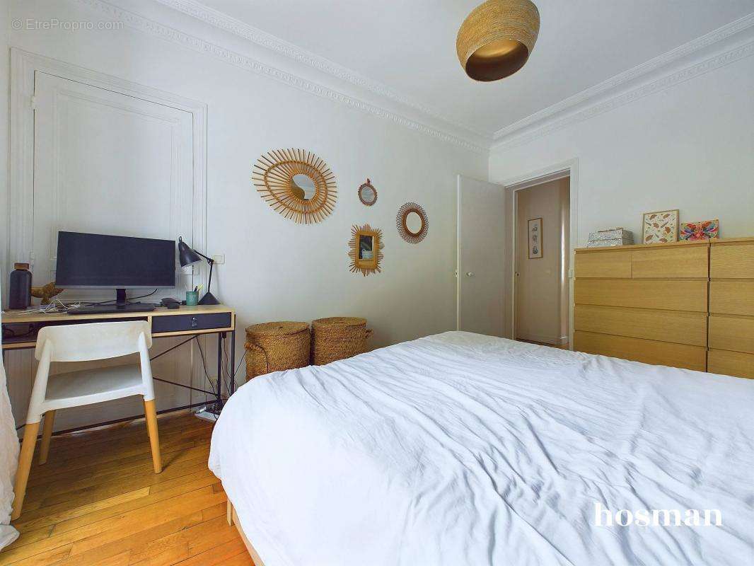 Appartement à PARIS-20E