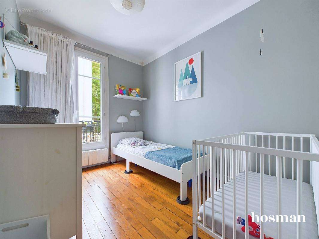 Appartement à PARIS-20E