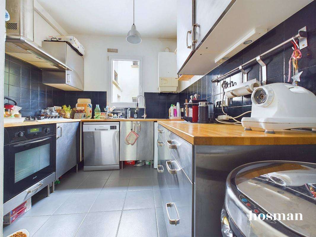 Appartement à PARIS-20E