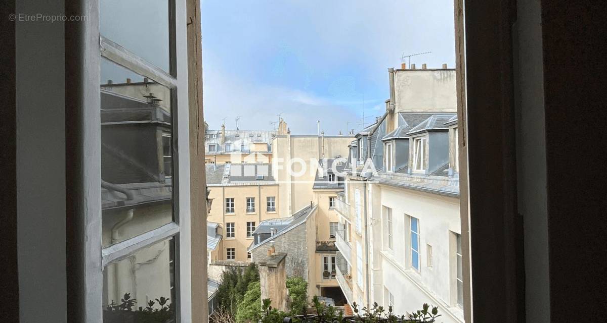 Appartement à VERSAILLES