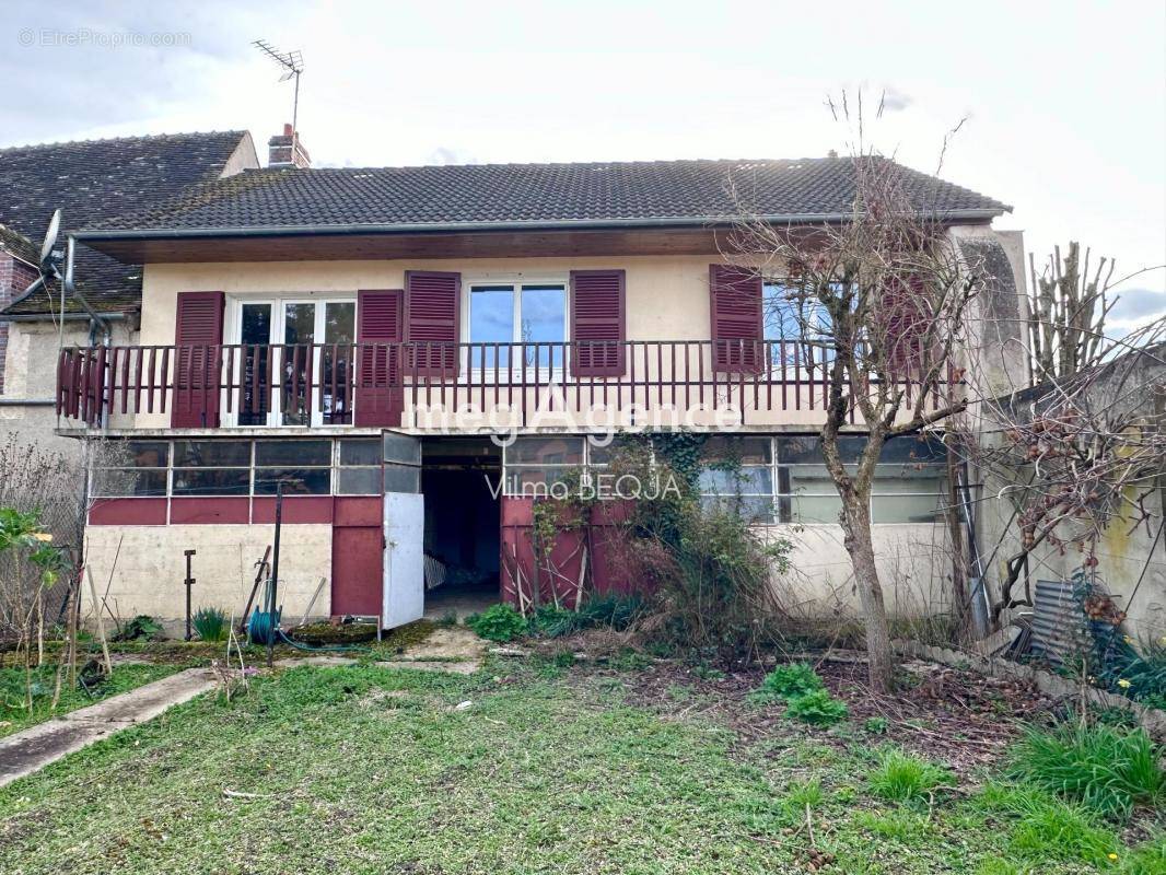 Maison à PONT-SUR-YONNE