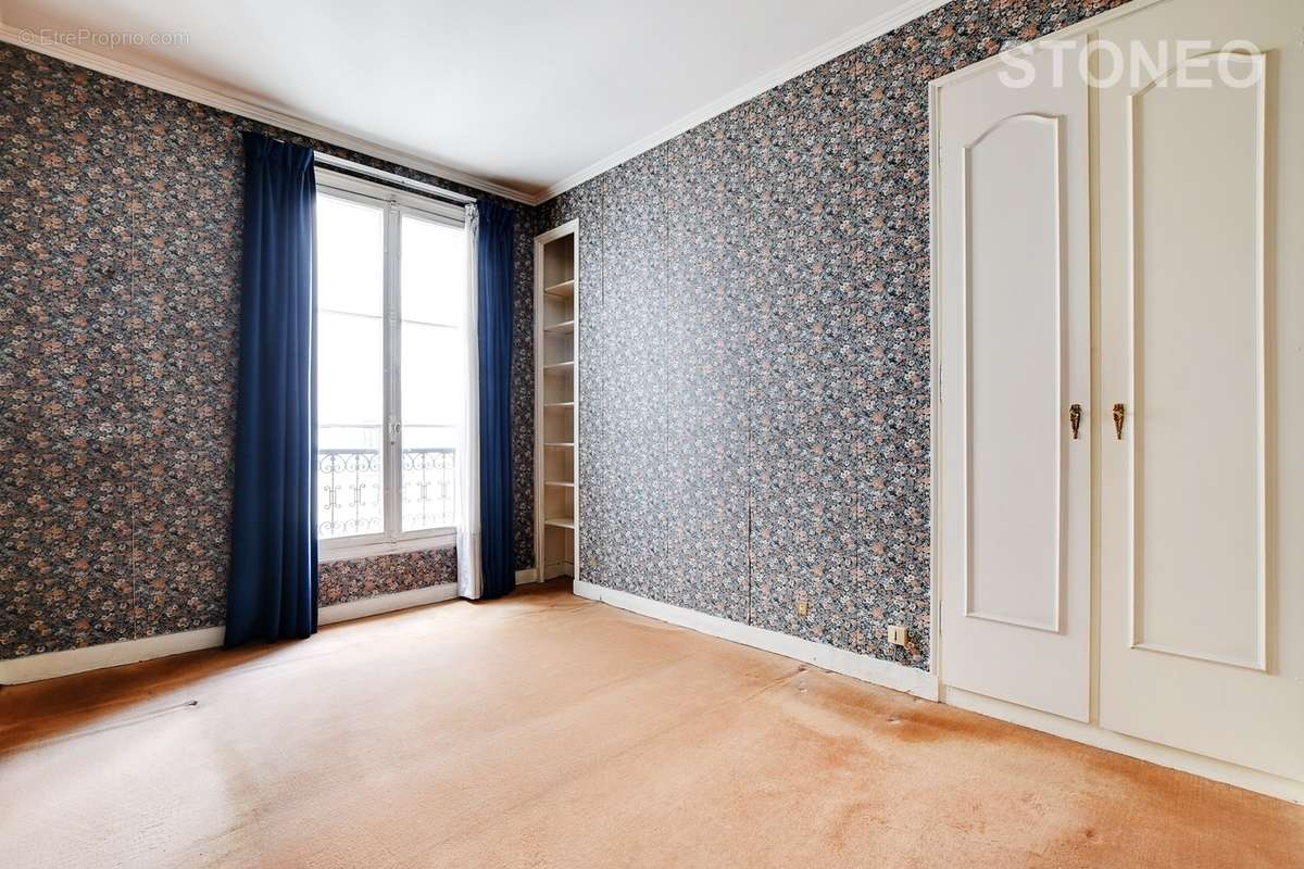 Appartement à PARIS-10E