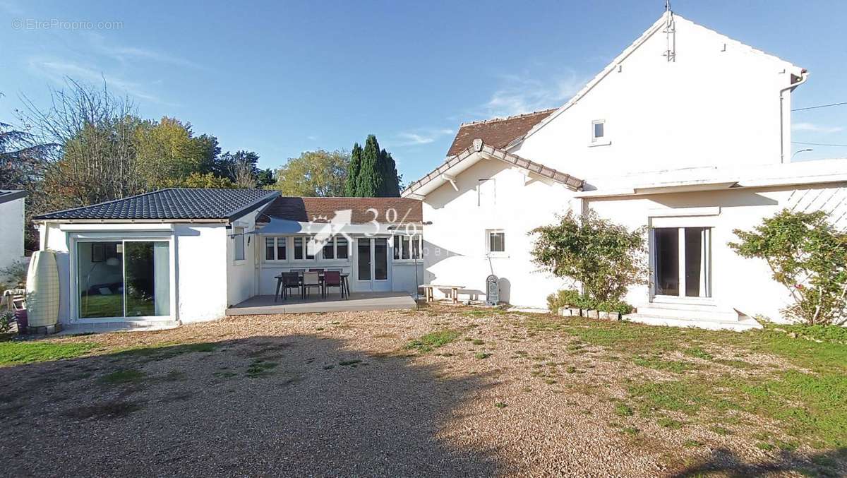 Maison à MAINTENON