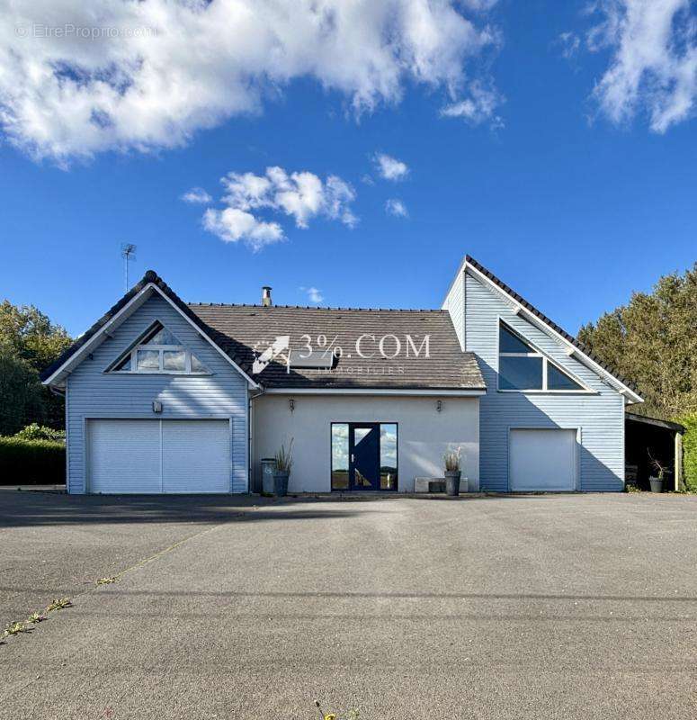 Maison à TOURS-EN-VIMEU