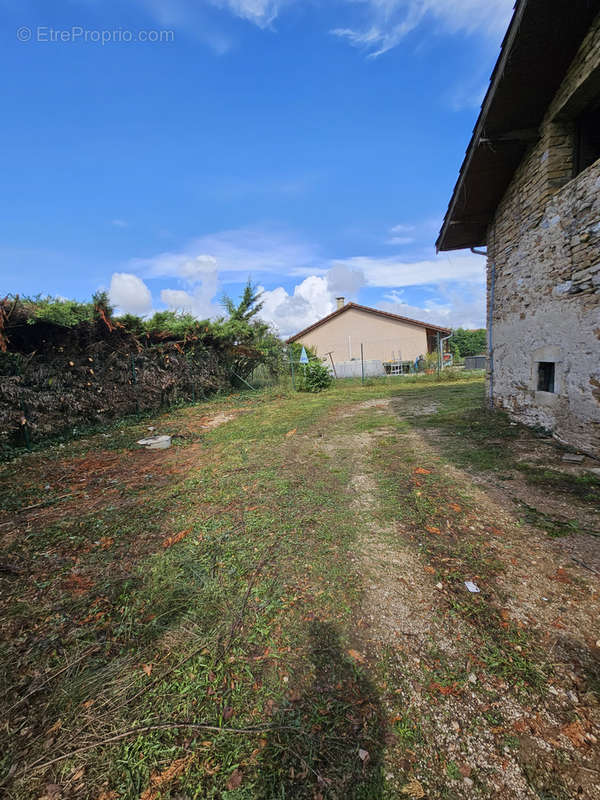 Maison à VILLEMOIRIEU