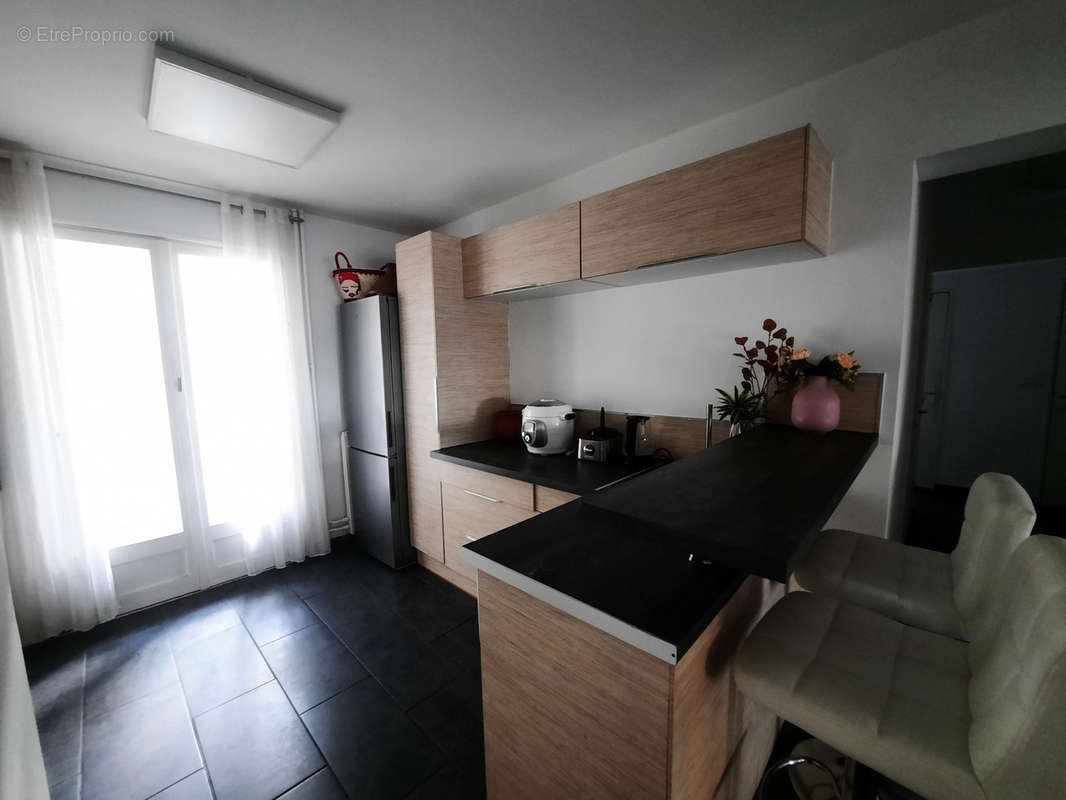 Appartement à SAINT-ETIENNE