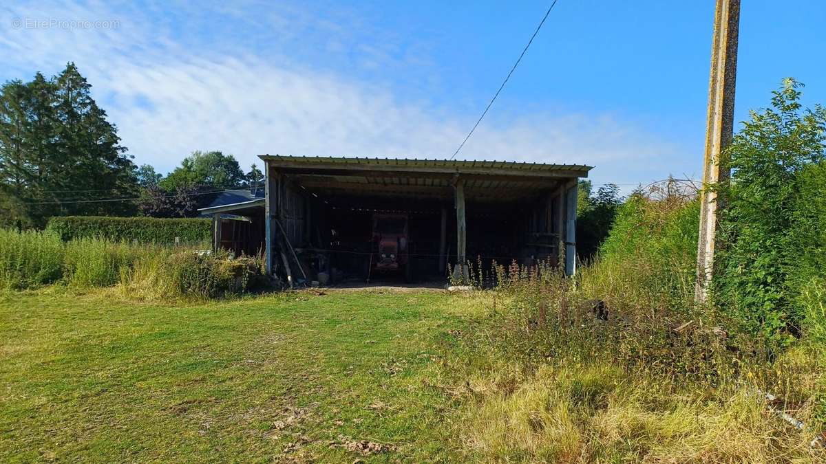 Maison à MONTAMY