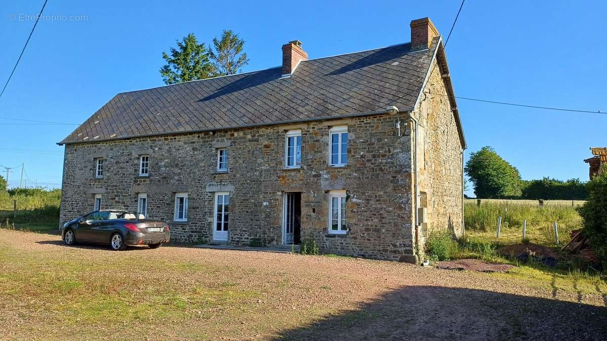 Maison à MONTAMY