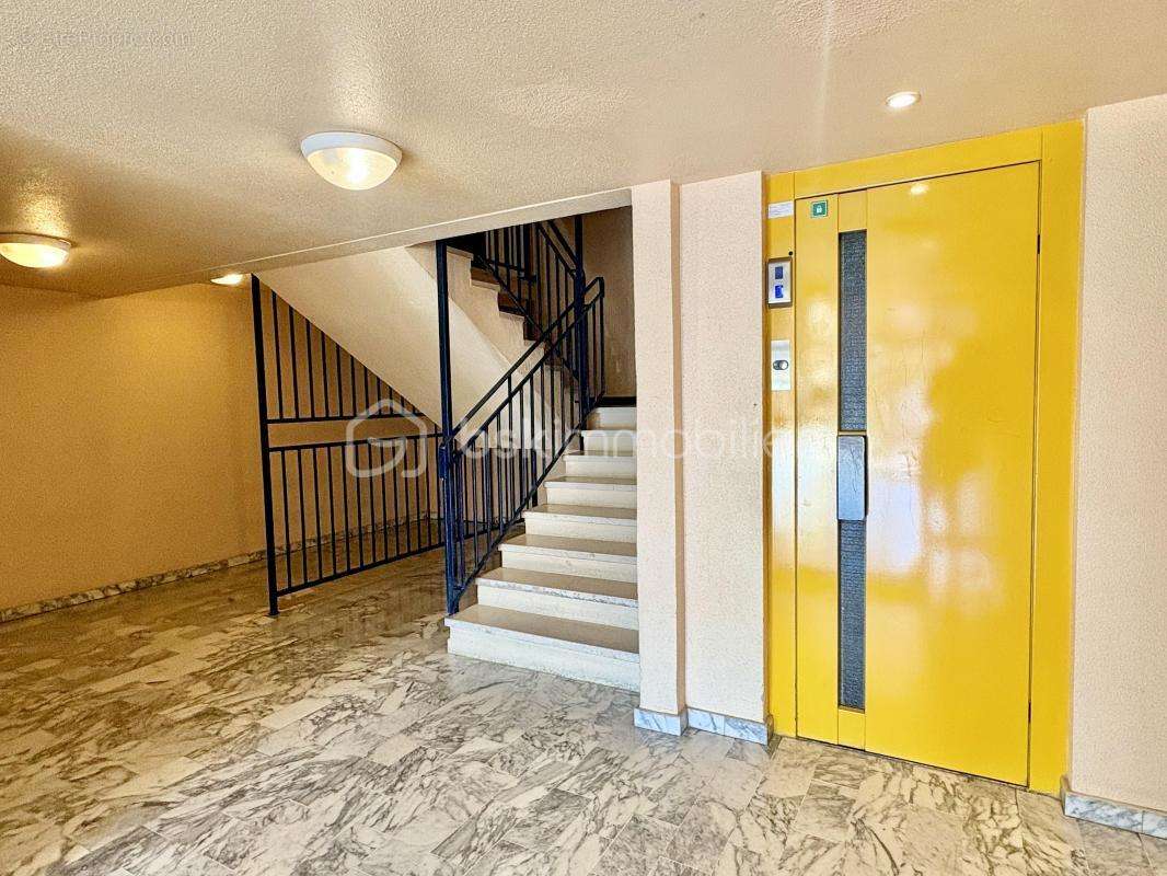 Appartement à BONNIERES-SUR-SEINE