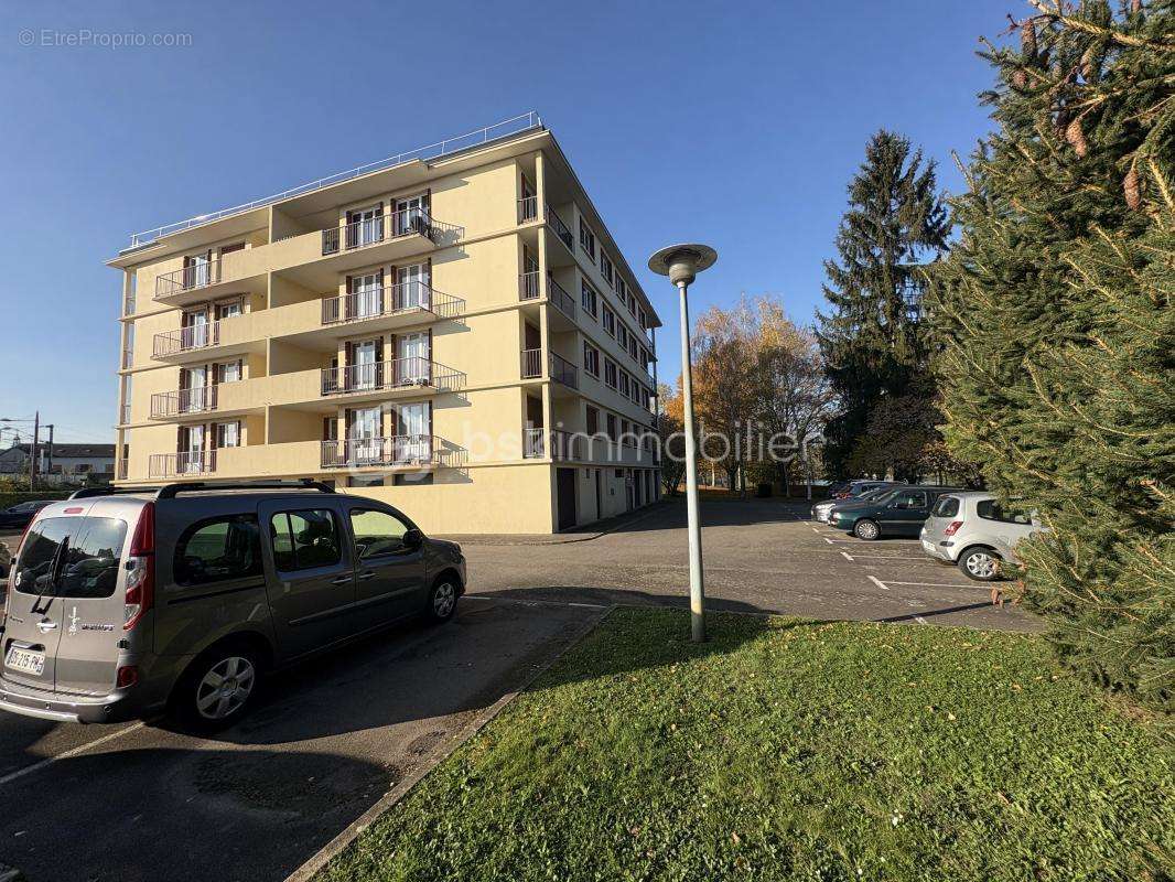 Appartement à BONNIERES-SUR-SEINE