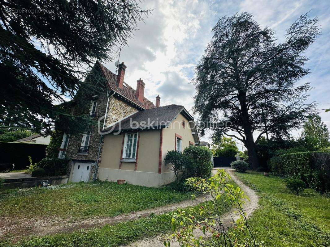 Maison à BOIS-LE-ROI