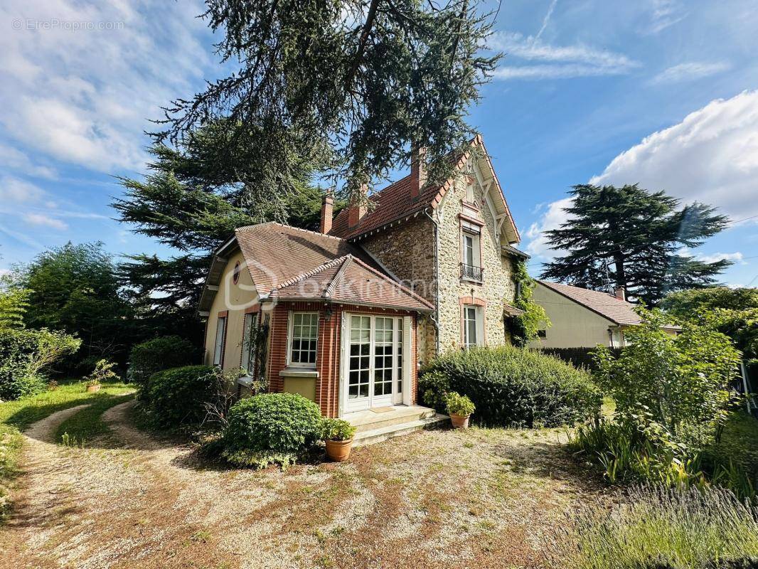 Maison à BOIS-LE-ROI