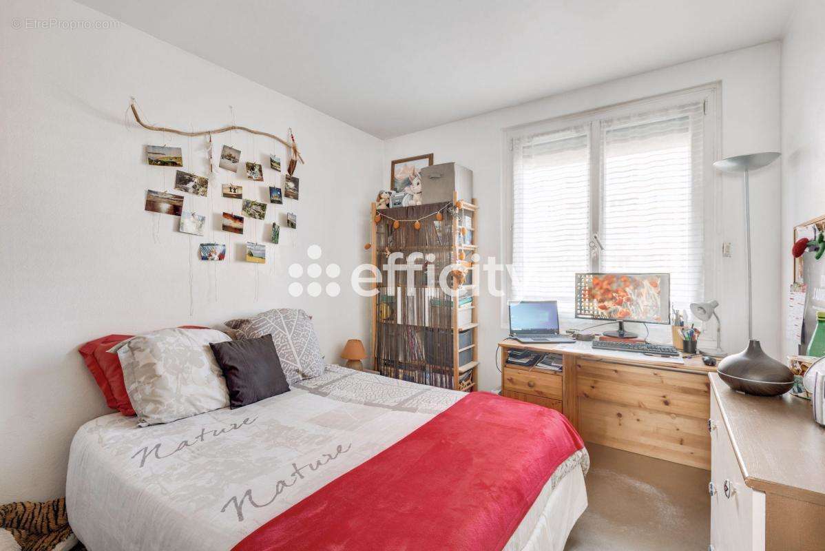 Appartement à MONTROUGE