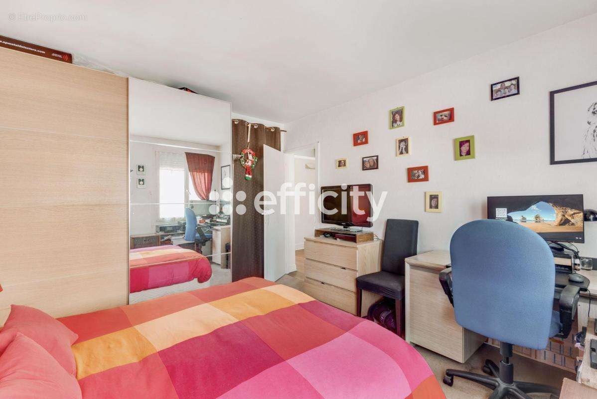 Appartement à MONTROUGE