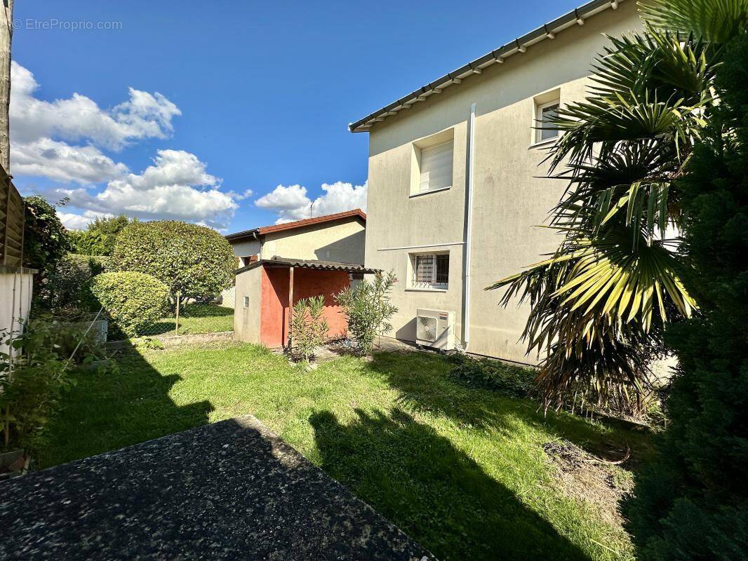 Appartement à GIVORS