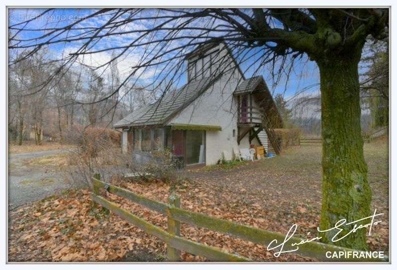 Appartement à CHATEAUROUX-LES-ALPES