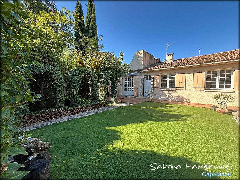 Maison à BEZIERS