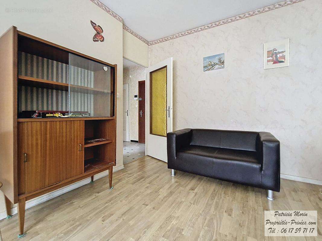 Appartement à COGNIN