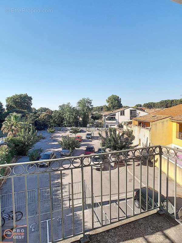 Appartement à VILLENEUVE-LES-BEZIERS